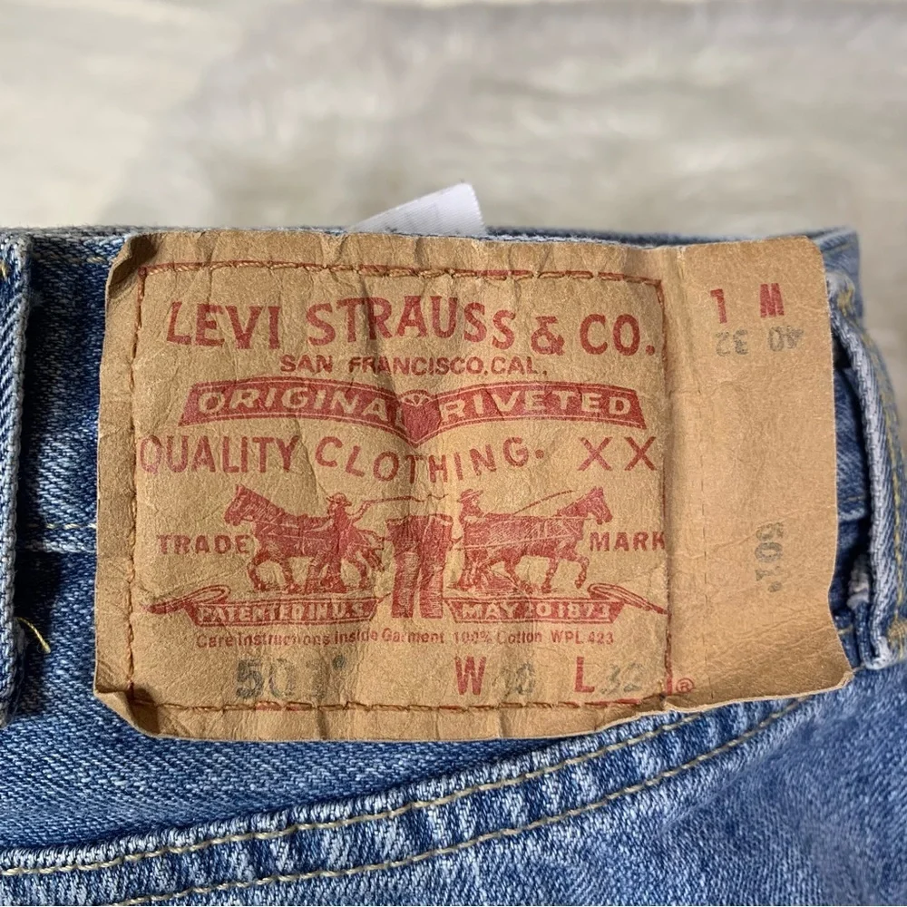Men’s 501 Levi’s Straight Leg Jeans